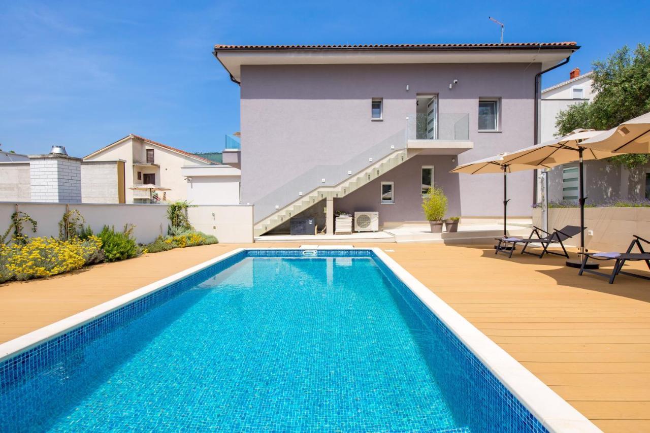 Villa Mar Selce Luaran gambar
